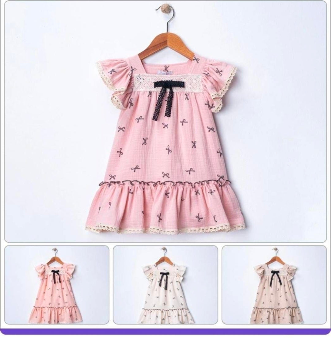 Elegant Baby Girls Pink Bow Lace Ruffle Dress