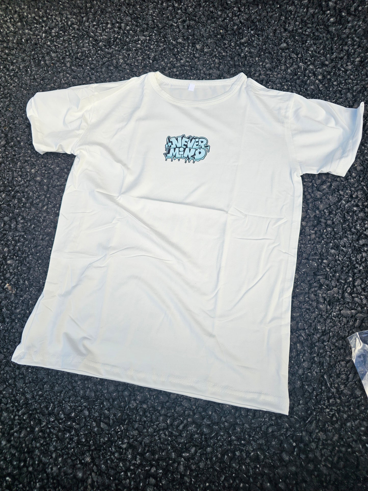 Black Graphic Streetwear T-Shirt – “Never Mind”