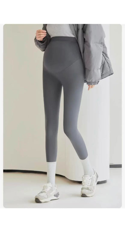 Ultra-Soft High-Waisted Maternity Leggings – Stretch Comfort & Belly Support