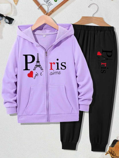 Fall in love with comfort and style in this adorable Paris-Inspired Hoodie & Sweatpants Set! 💕